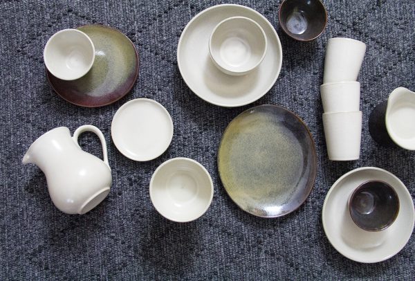 styling foto glaze ceramic aardewerk kan melk wit large