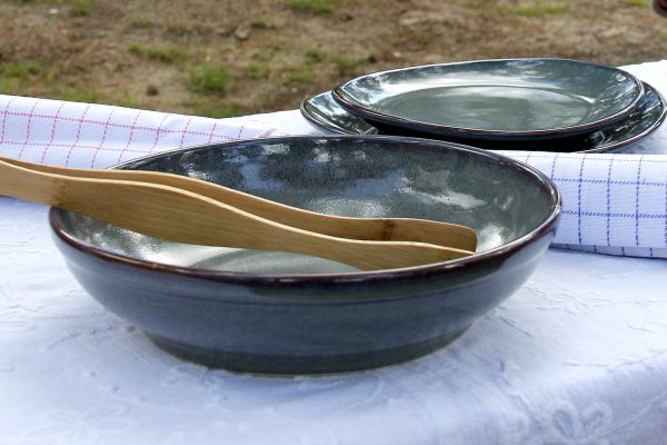styling foto glaze ceramic aardewerk soep bord celadon medium