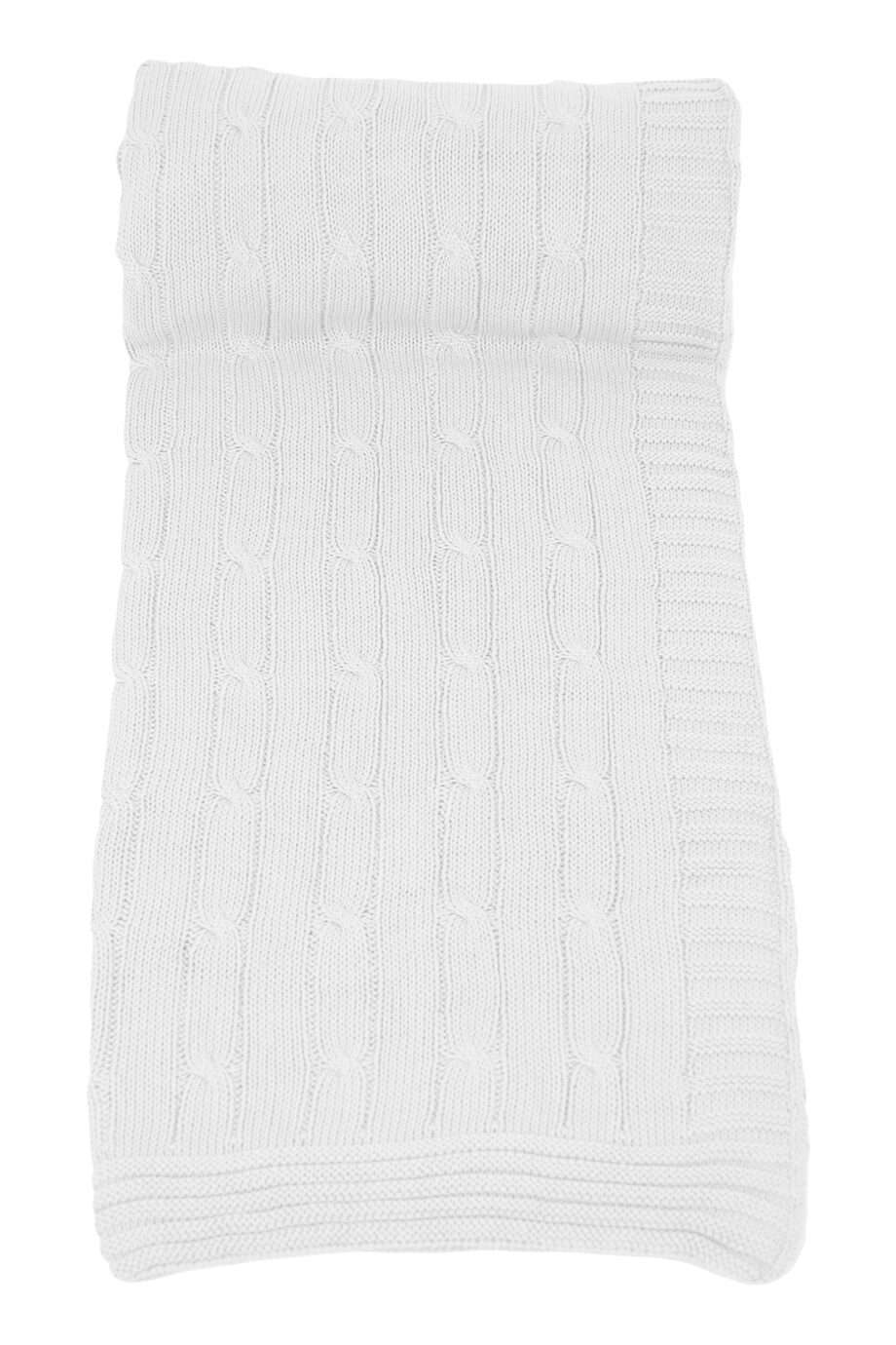 twist white knitted cotton plaid medium