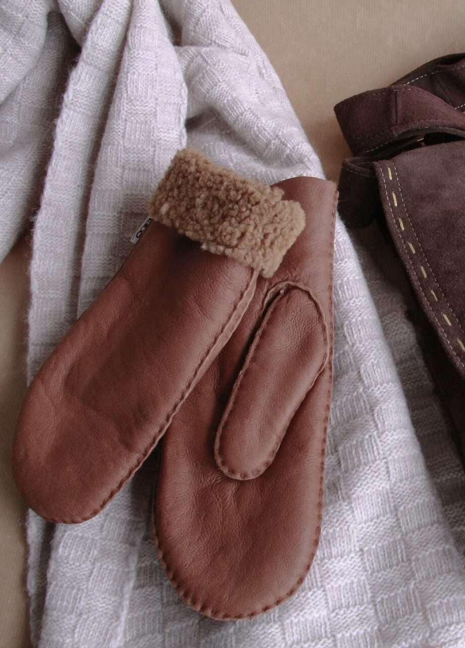 styling mittens toffee